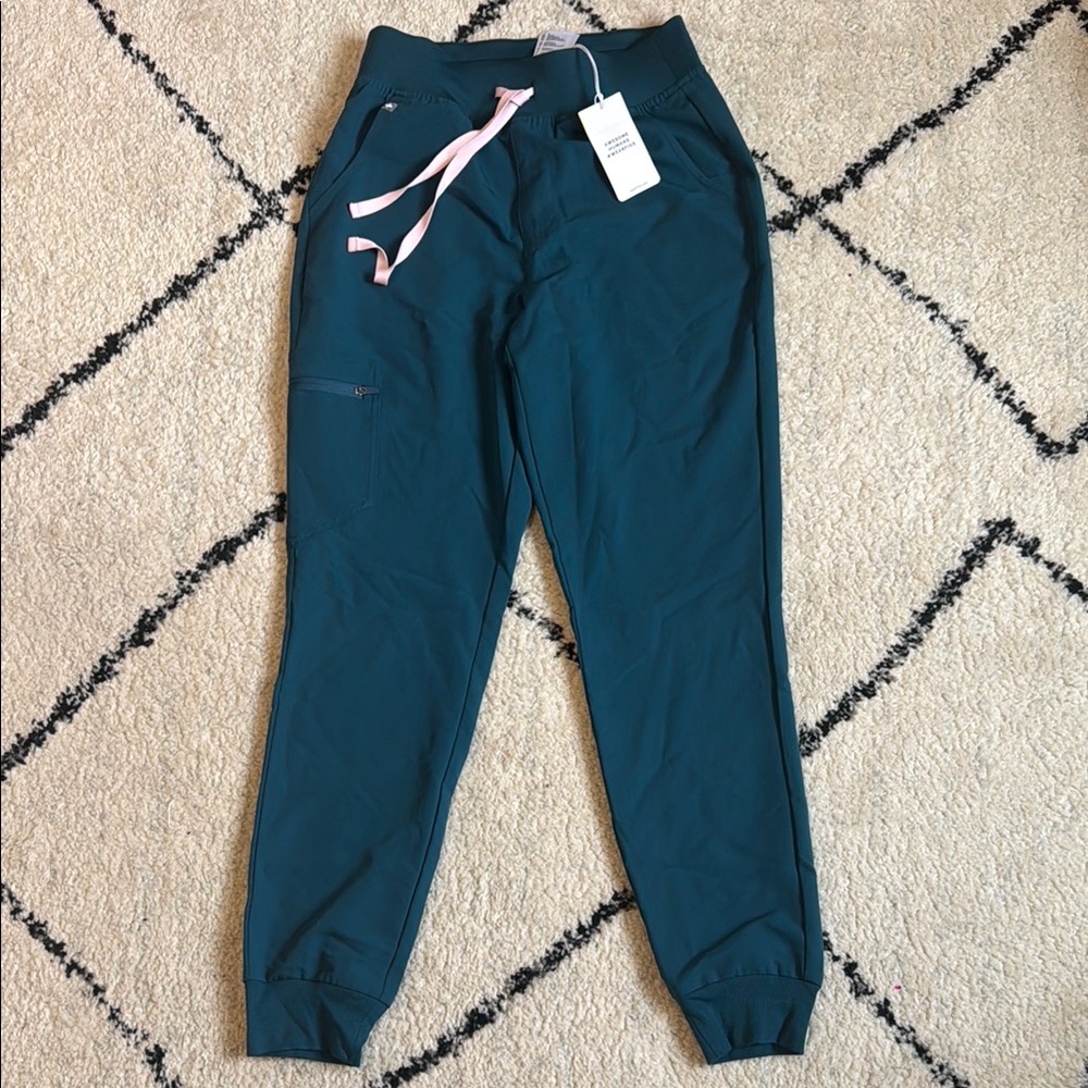 Caribbean Blue Zamora Figs